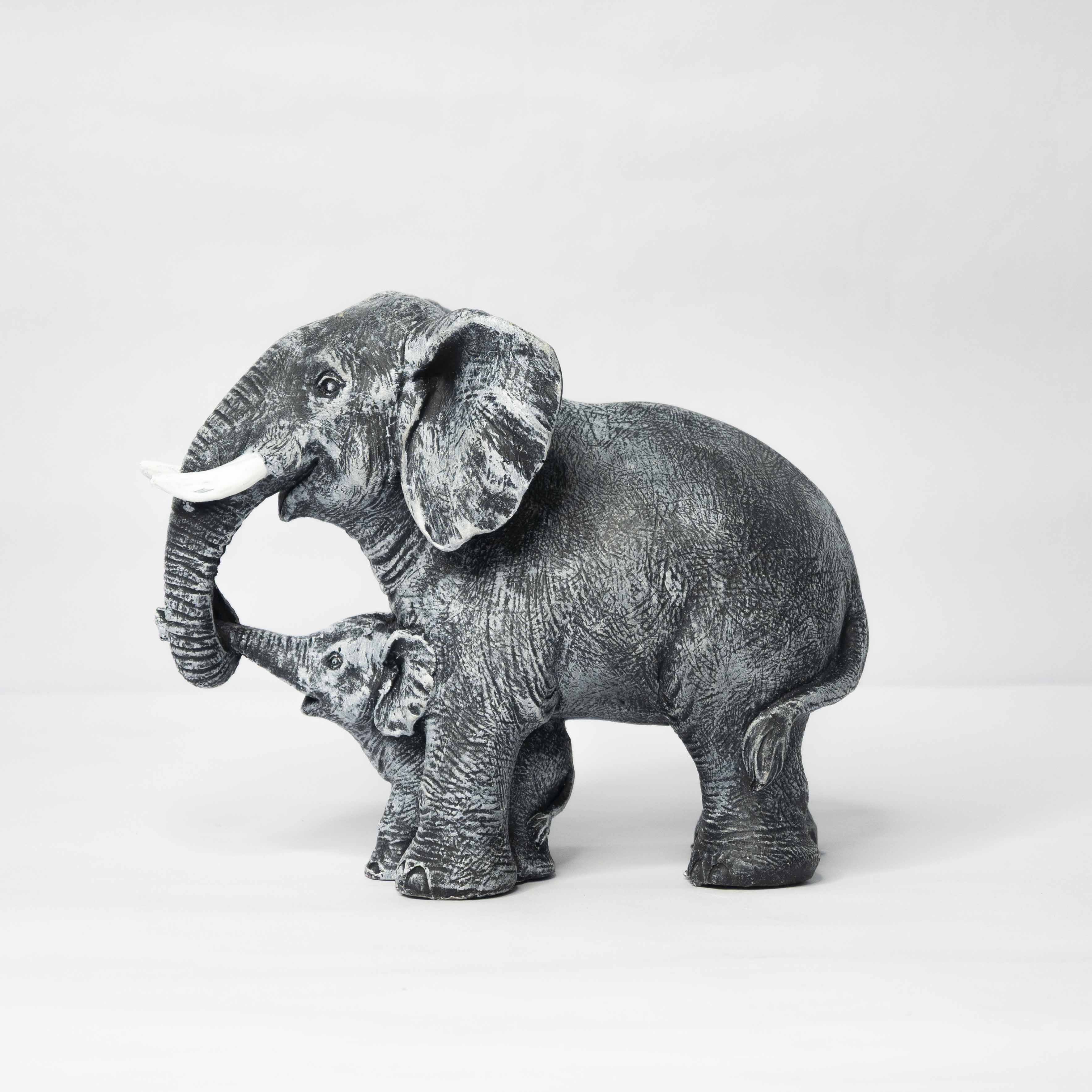 Eternal Bond – Elephant Embrace for Peace, Love & Harmony