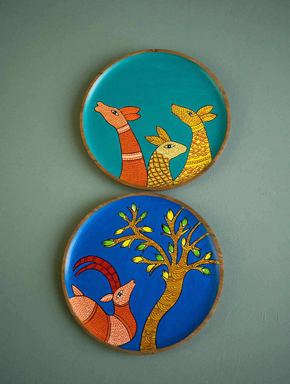 Exclusive Gond Art Wooden Wall Plate / Table Curio - Blue Deer (Set of 2)